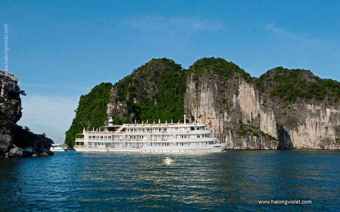 Auco Cruise on Halong Bay