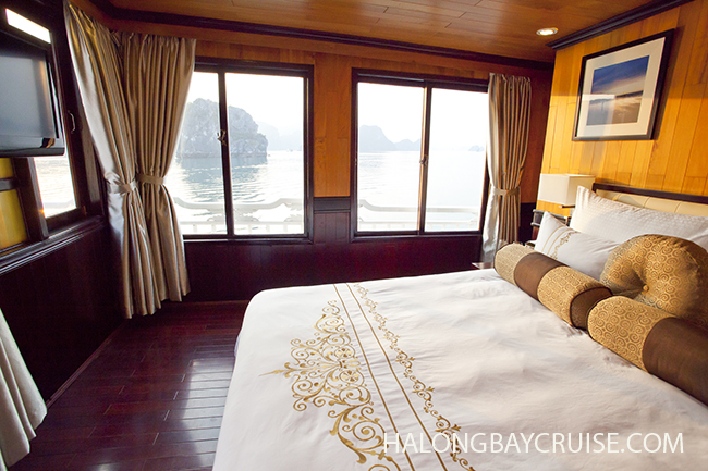 Aphrodite-Cruises-Terrace-Suite