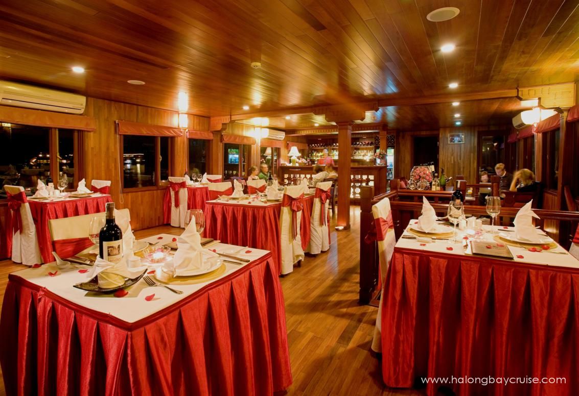 Valentine-Dining-room-2