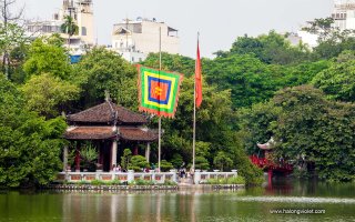 Hanoi City Tour & Halong Cruise Package