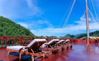 Emperor Cruises - Sundeck