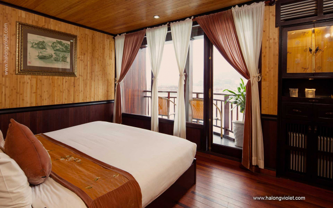 Halong Jasmine Room with Balcony