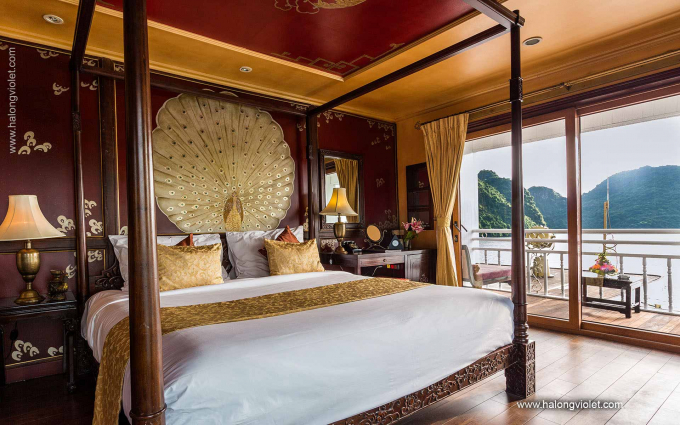 Halong Violet Room with Balcony